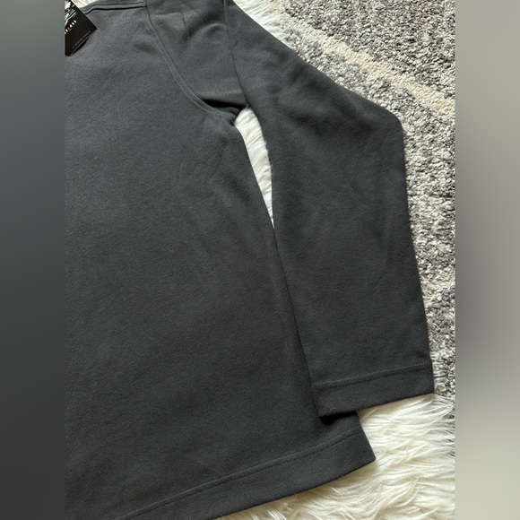 Soft half-zip pullover - Picture 2 of 4